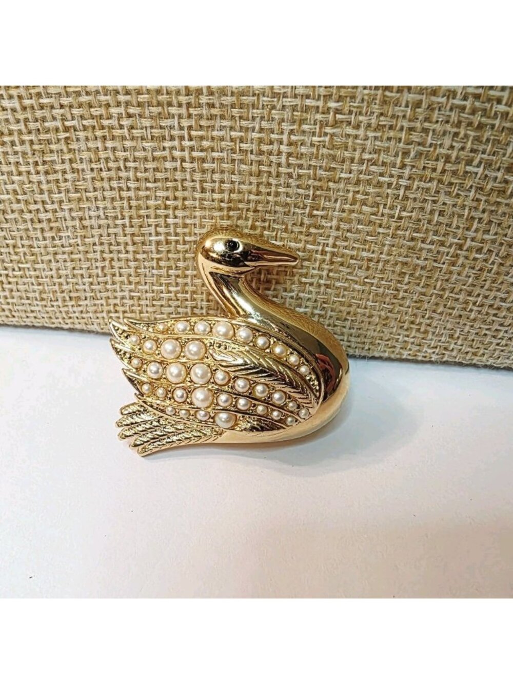 Vtg Gold Tone Swan Brooch Faux Pearl Wing Accents